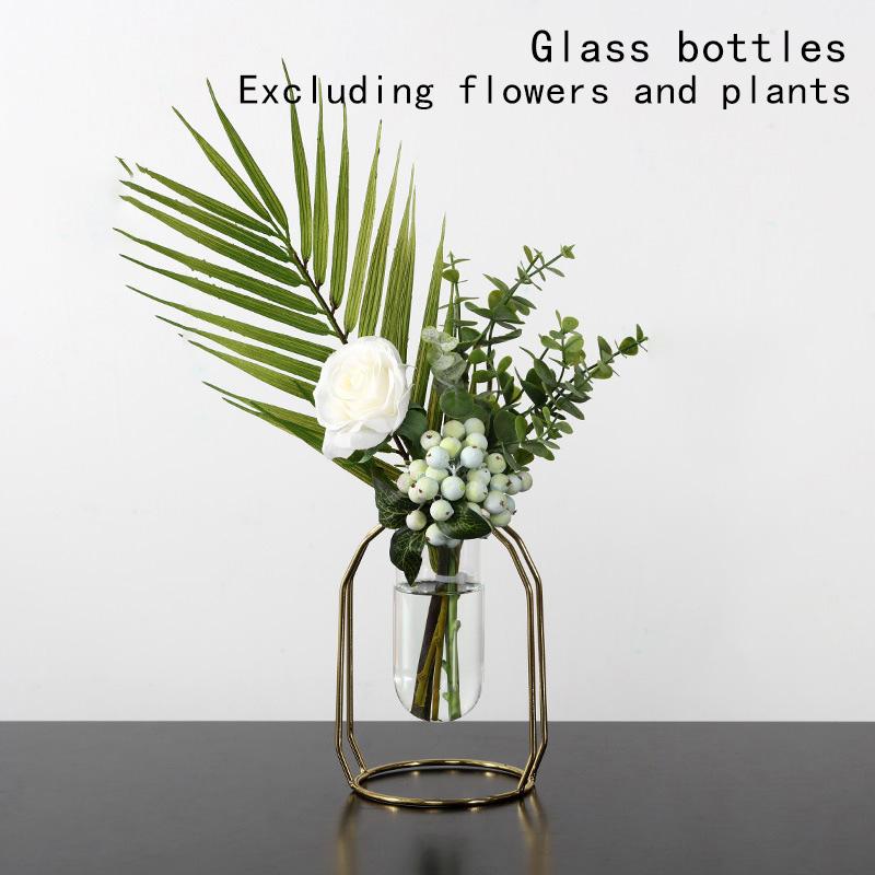 Nordic Styles Gold Wrought Iron Metal Hydroponic Vase Glass Test Tube Vase Geometric Flower Vase for Home Living Room Decor