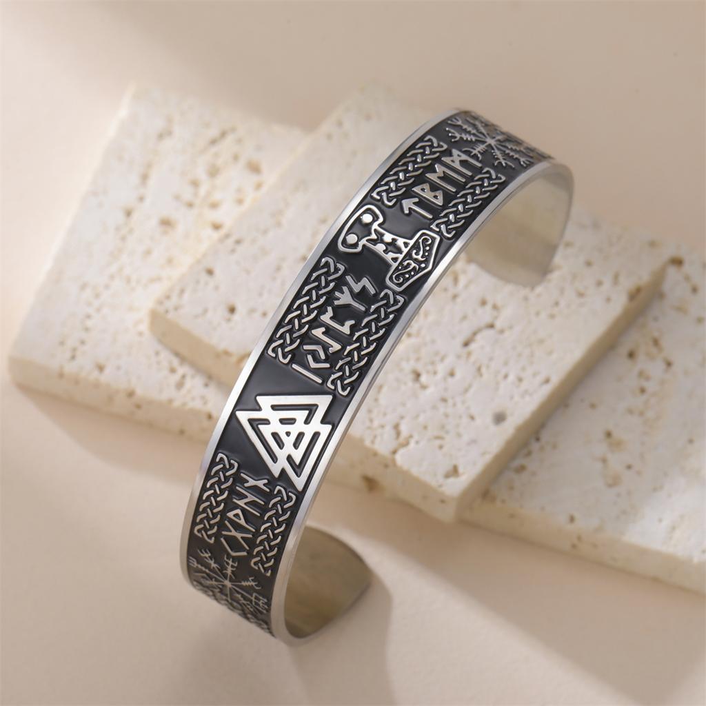 Viking Compass Bracelet for Men Norse Vegvisir Triskele Runes Amulet Jewelry Gift Vintage Bangle