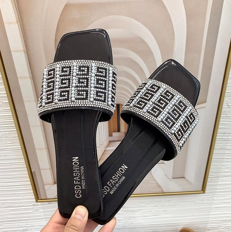 Fashion 2024 Sexy Women Sandals Summer Beach Shallow Mouth Rhinestones Ladies Fashion Show Comfortable Light Shoes Sandalias Femininas