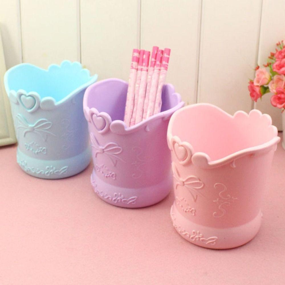 Large-capacity Cute Bow Pencil Holder Heart Stationery Container Convenient Carved Pen Case  Gift