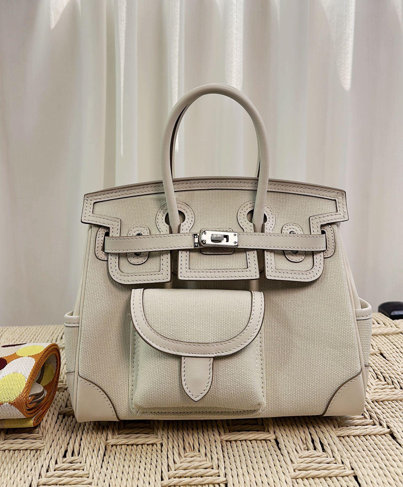 Женская сумка из коровьей кожи 25 см с отделкой из итальянской кожи с одним отделением большой вместимости и съемным плечевым ремнем 25cm белый 15490₽