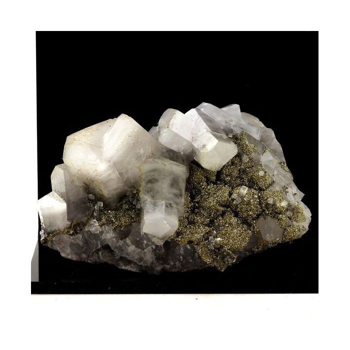 Pierres et Minéraux. Calcite, Pyrite, Fluorite. 1214.5 ct. El Hammam Mine, Meknès, Maroc.