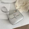 Fashionable Bags for Women's New Summer One-shoulder Crossbody Bags Simple Casual and Large Capacity for Commuting Small Square Bags for Work