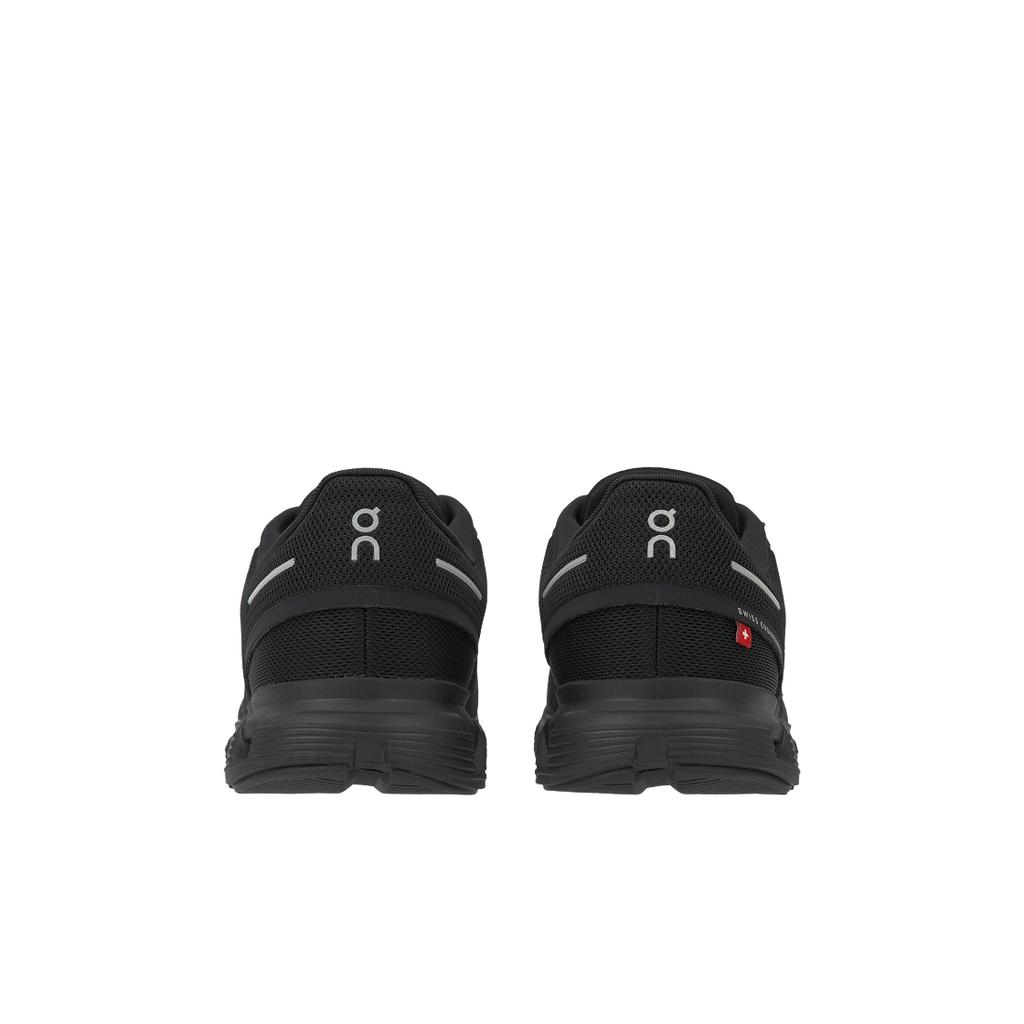 ON Cloud 6 Triple Black Baskets Homme 3MF10071043