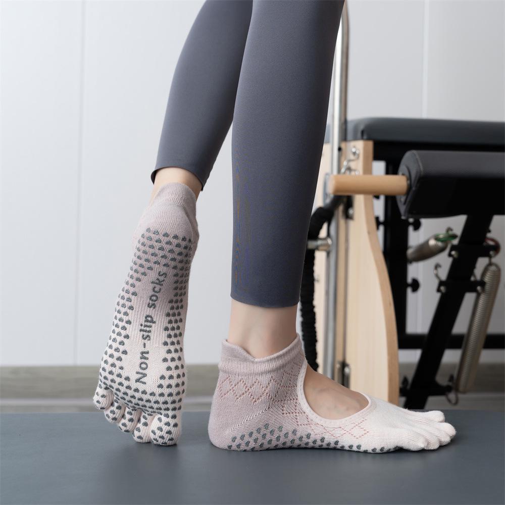 Șosete cu cinci degete ToeSox fără spate, antiderapante pentru yoga și pilates - Calitate pentru toate anotimpurile