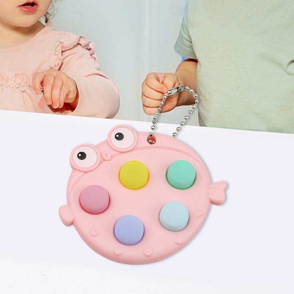 Cartoon Toy Fish Shape Bubble Pressing Toy Keychain Holding Sensory Toy Pressure Release Toy Mini Gadget Funny Gift