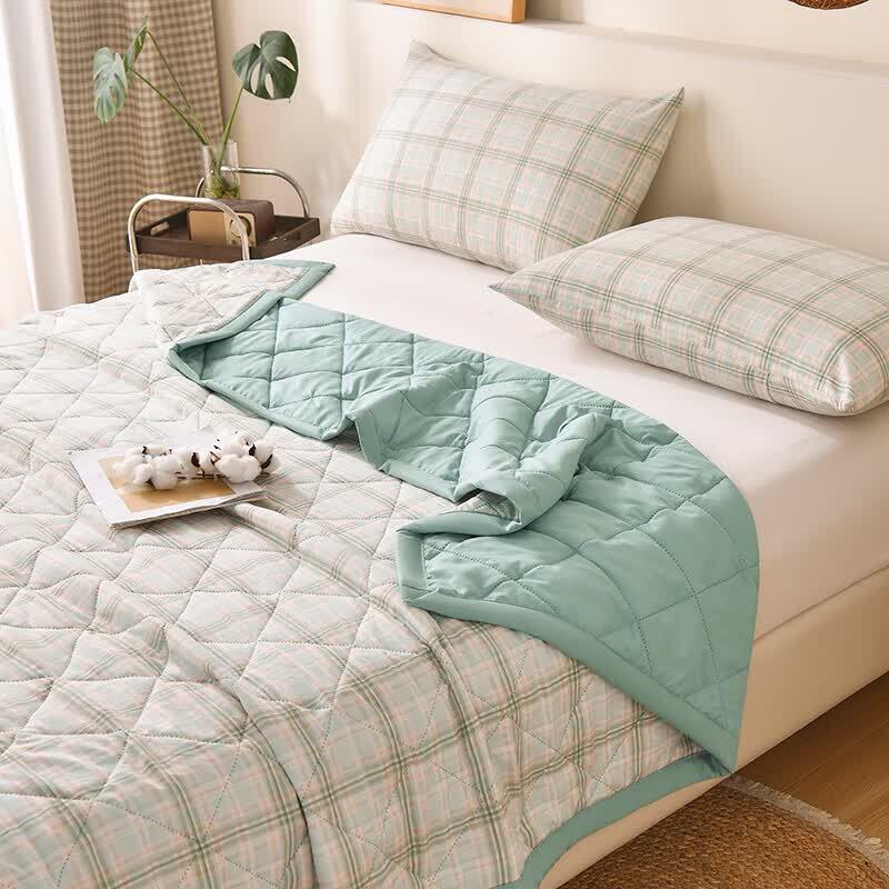 PIERTE POLO B-2510-1 Breathable Antibacterial Summer Quilt