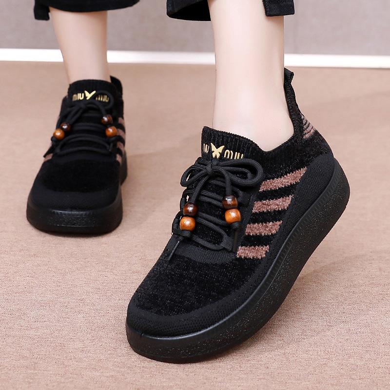 Women's Large Size Soft Sole Winter Warm Fur One Stirrup Snow Boots Padded Lined Ankle Boots Anti-slip Hiking Casual Sports Cotton Boots