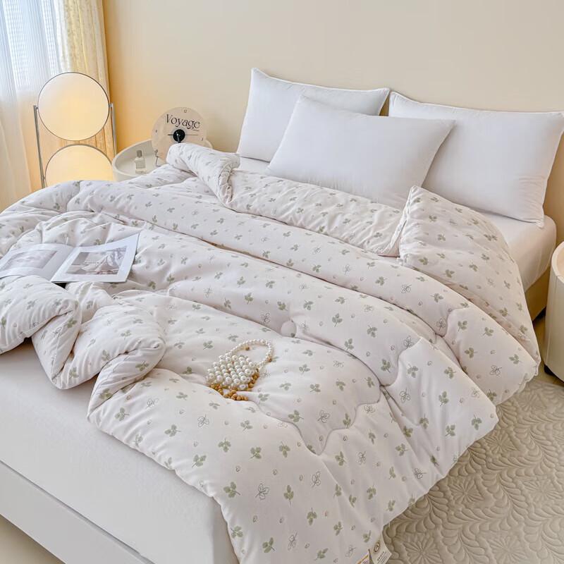 Grace Puchowa kołdra z włókna sojowego