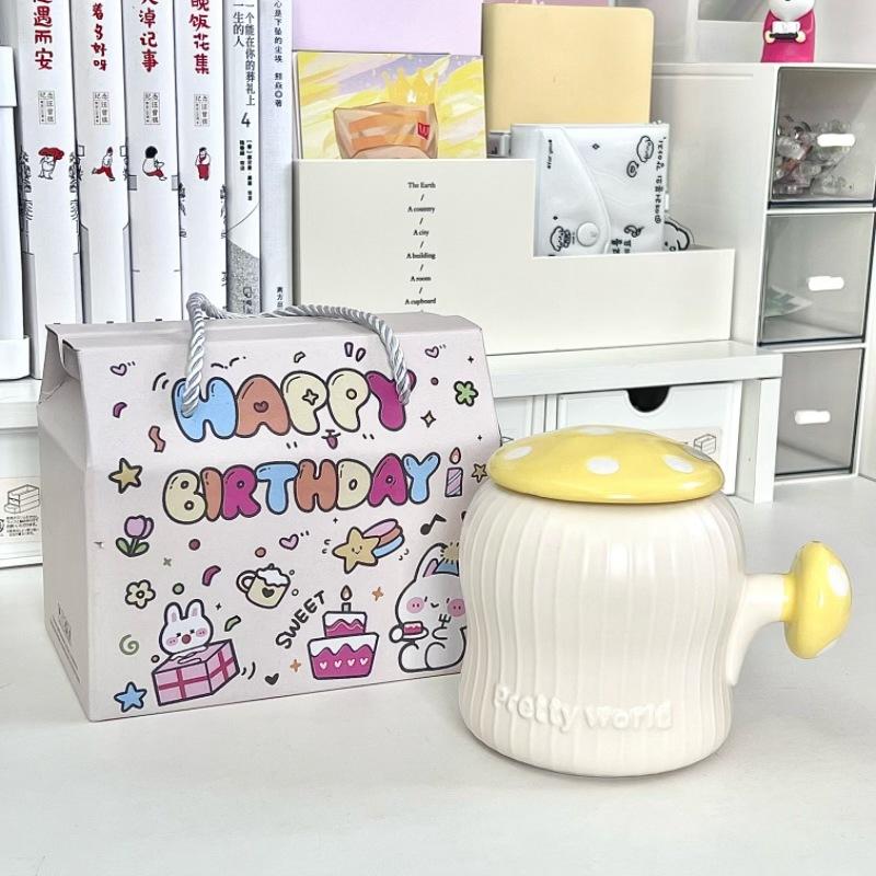 Hochwertige süße Pilztasse mit Deckel Mädchenherz Wasserbecher Keramiktasse mit großem Fassungsvermögen Mädchen Geburtstagsgeschenk