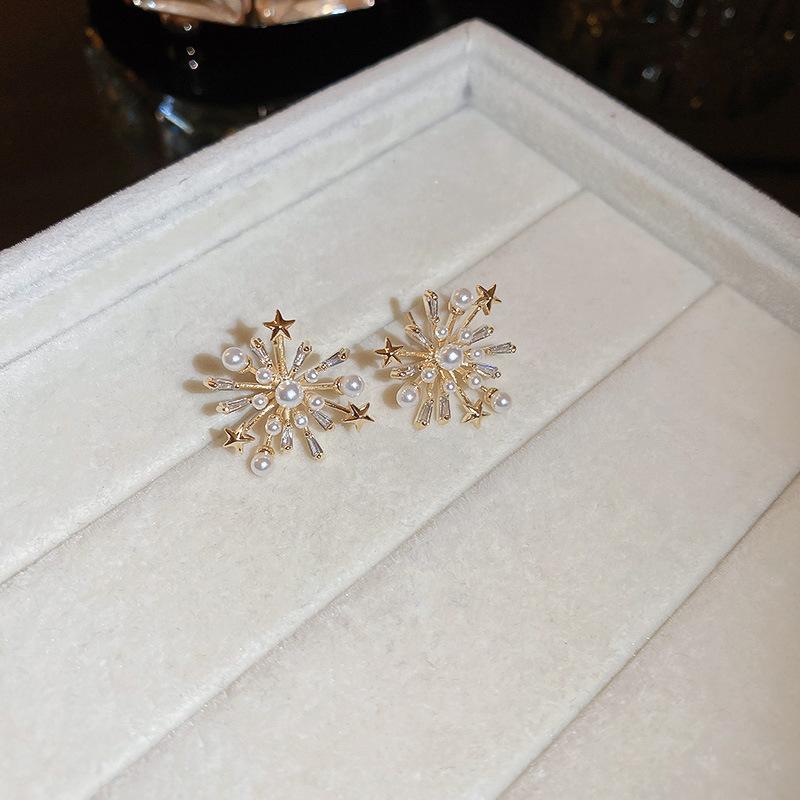Exaggerated Luxury Crystal Flower Stud Earrings Women's Temperament Elegant Fashion Design Wedding Party Jewelry Valentine Gifts