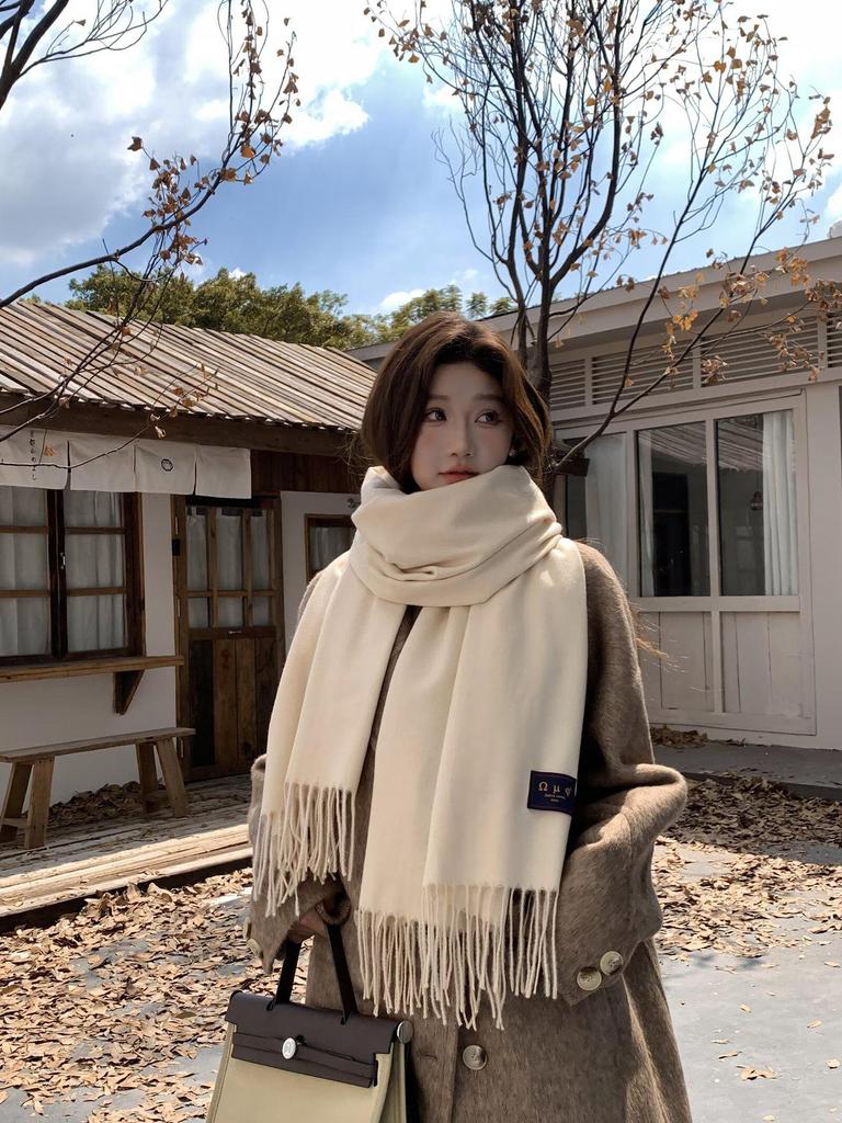 2025 New Korean-Style Women's Christmas Zodiac Red Shawl - Warm Winter Scarf