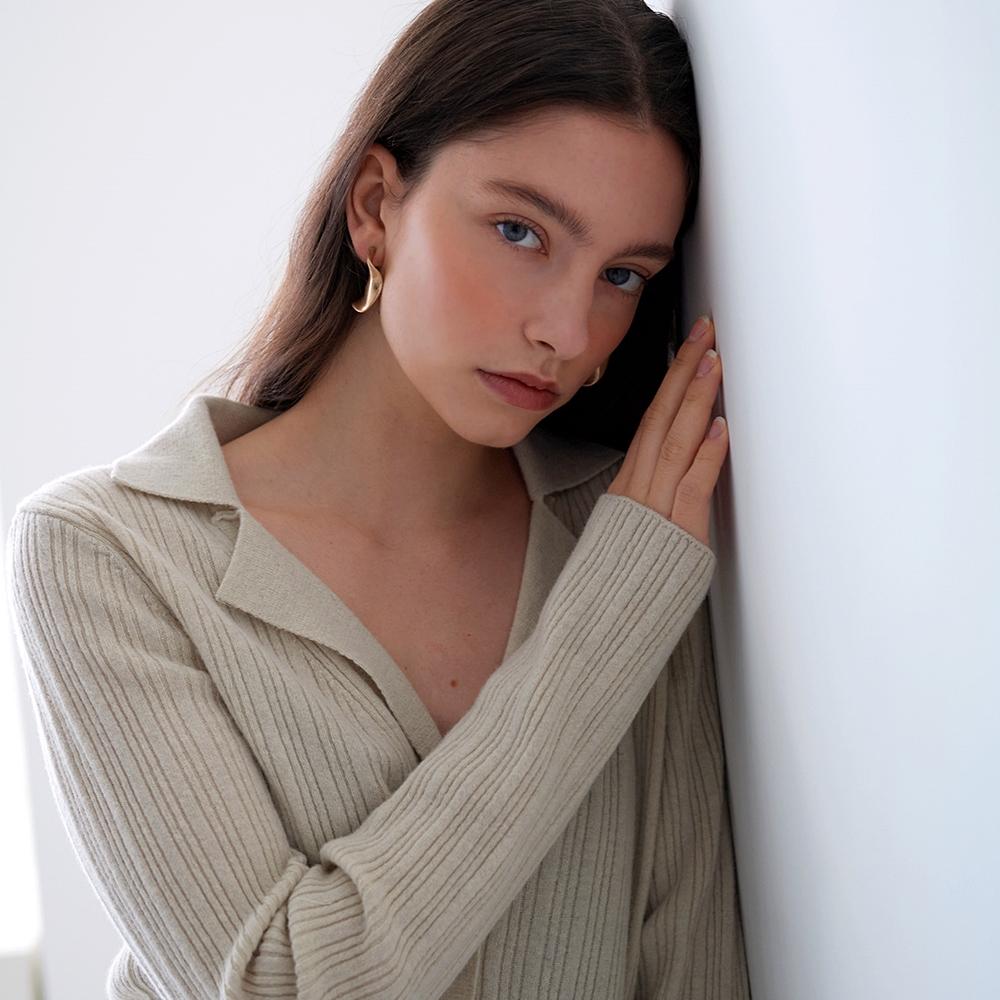 Pinblack Open Collar Knit Ivory