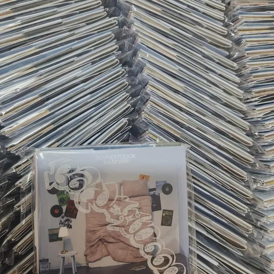 

BOYNEXTDOOR 19.99 2 Невыпущенных альбома Weverse