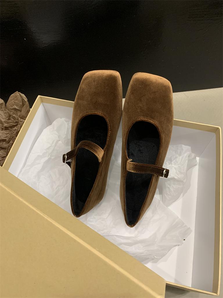 Fashion Flat Shoes for Women's Spring Autumn 2025 Suede Mary Jane Women's Shoes New Retro Solid Color Plus Size 42 43 44 loafers women