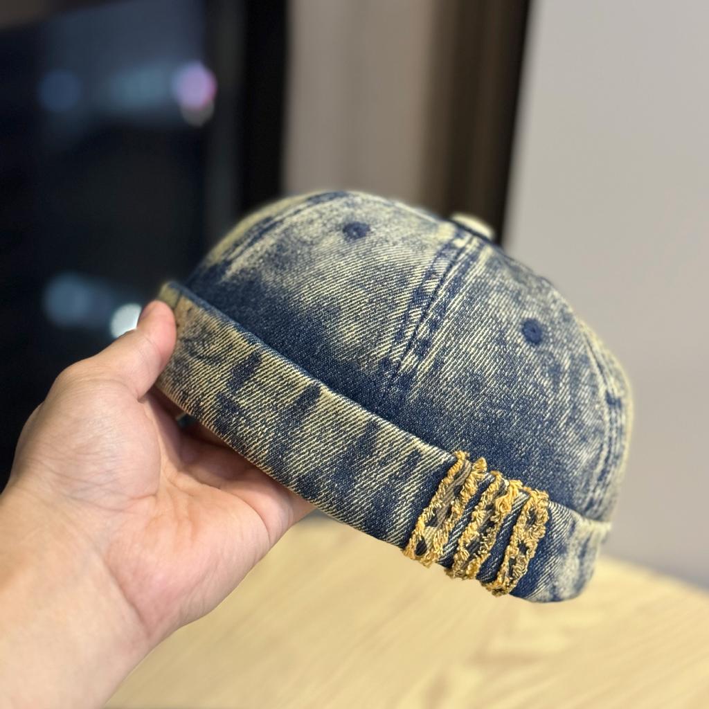 American Retro Old Washed Denim Melon Cap for Men and Women Versatile Face-showing Small Dome Hip Hop Street Landlord Hat