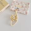 Ins Knit Colorful Flower Short Lanyard for Mobile Cell Phone Hand Wrist Strap Double Color Contrast Universal Rope Accessories
