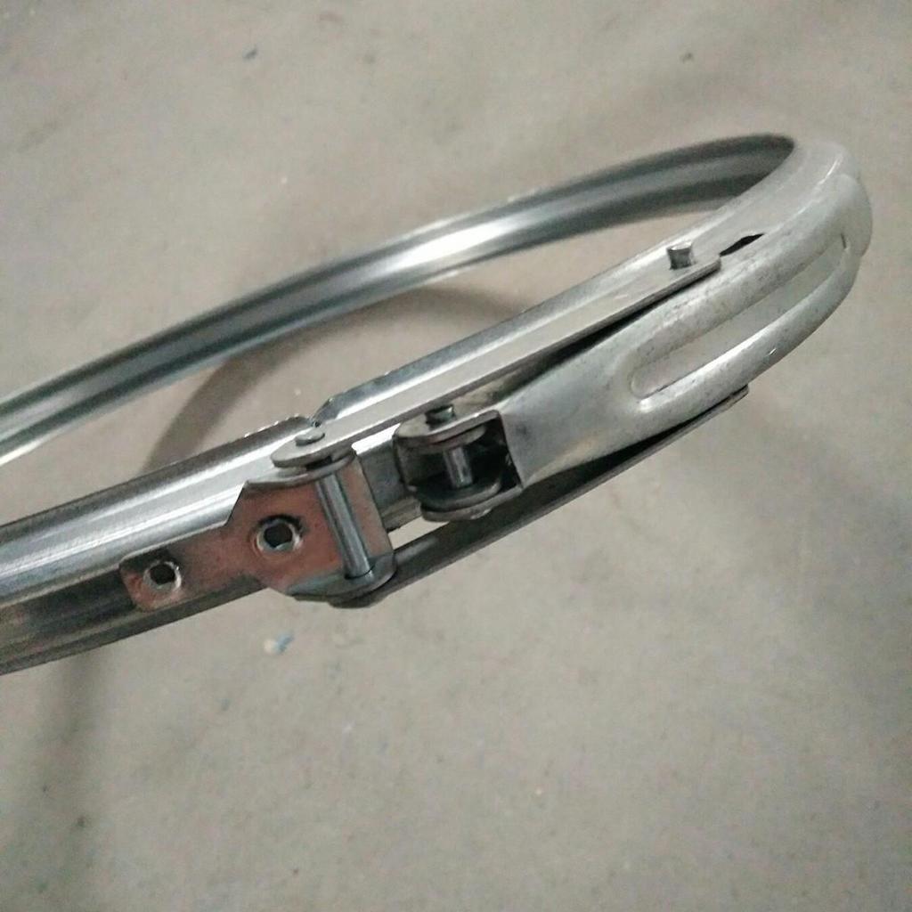 Pozinkované železné obruče pro sudy