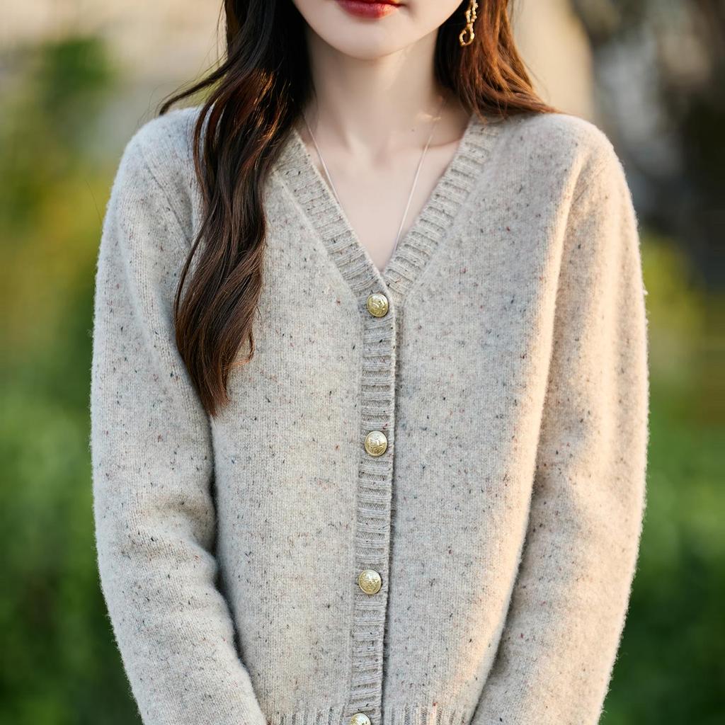 Women's Slim-Fit Wool V-Neck Knit Cardigan Sweater with Long Sleeves - Autumn/Winter Style