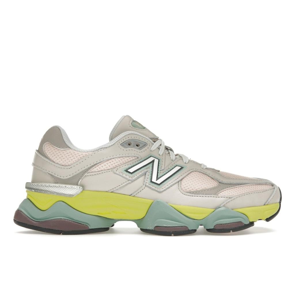 New Balance 9060 Moonbeam Vintage Rose Unisex joggesko Cream Moonrock U9060GCB