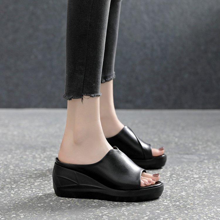 Slope Heel Thick Bottom One-word Drag Women 2025 New Summer Fashion Versatile Non-slip Soft Bottom High Heel Outer Wear Cool Slippers Women