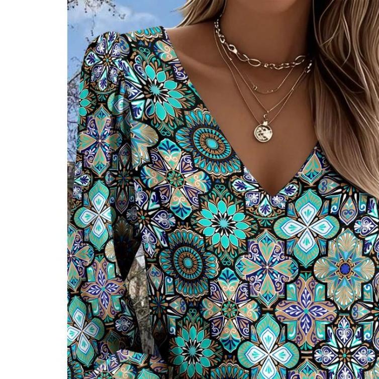 Lady Bohemian Retro Western Style V-Neck Shirt - Lantern Sleeve Top, suitable for casual wear, vacations and daily outfits
