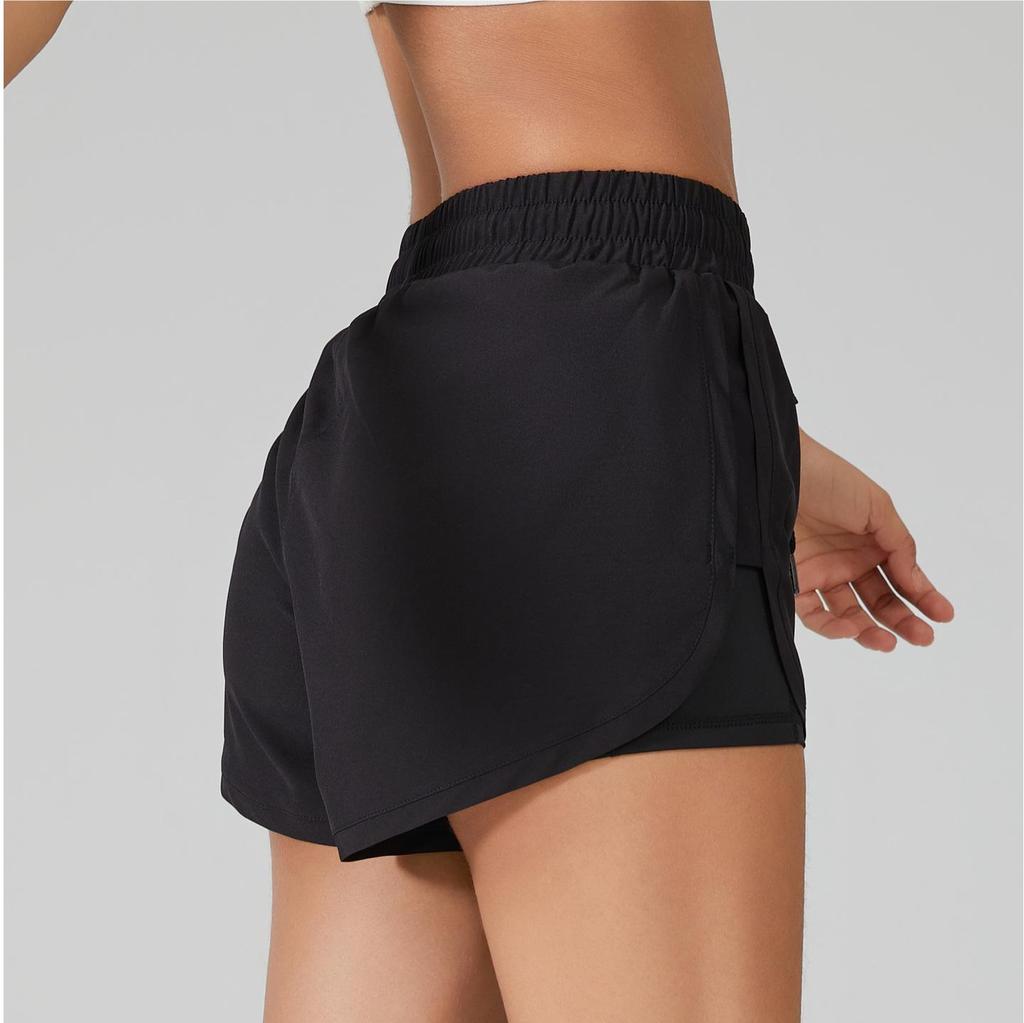 Women's Quick-Dry Yoga Running Shorts - Loose, Anti-Exposure, Two-in-One Design with Pockets