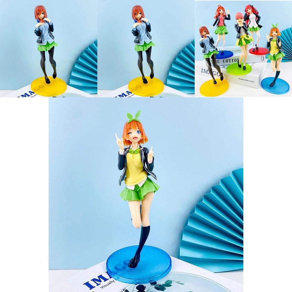 Exquisite And Realistic Nakano Ichika Itsuki Figure From The Quintessential Quintuplets