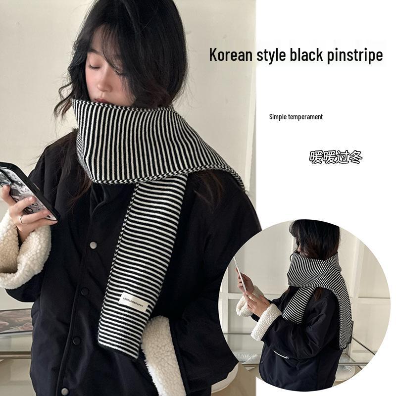 Chic Korean Style Black & White Wool Pinstripe Scarf: Elegant Autumn/Winter Neck Warmer