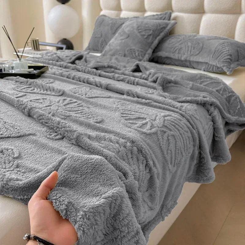 Luxurious Chiffon Butterfly Jacquard Throw Blanket Velvet Nap Blanket Office Shawl Comfortable Blanket Warm Sofa Blankets for Bed Quilt