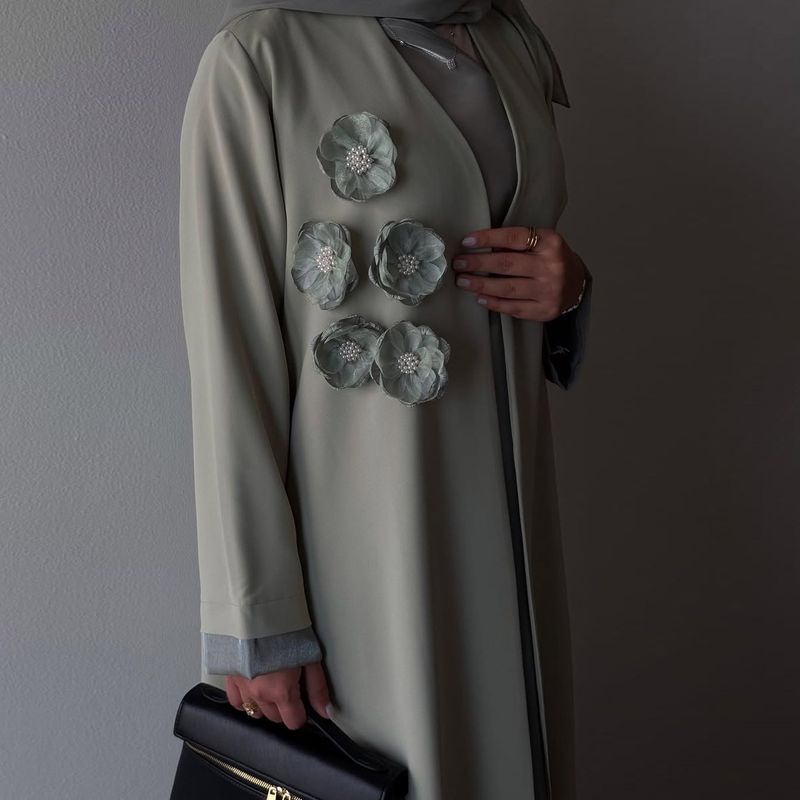 New Middle East Robe Patchwork Applique Dubai Elegant Cardigan Dress Decal Cardigan Robe