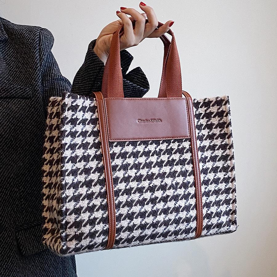 Wucifang Bags Women's White Large Capacity Bag New Handbag Casual Versatile Commuter Shoulder Tote Bag