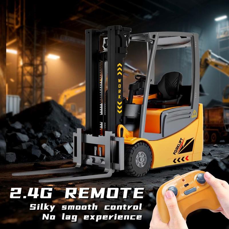 New 1/16 2.4G Six Channel Simulation Remote Control Forklift Multifunctional Engineering Vehicle Loading Transport Vehicle Toy