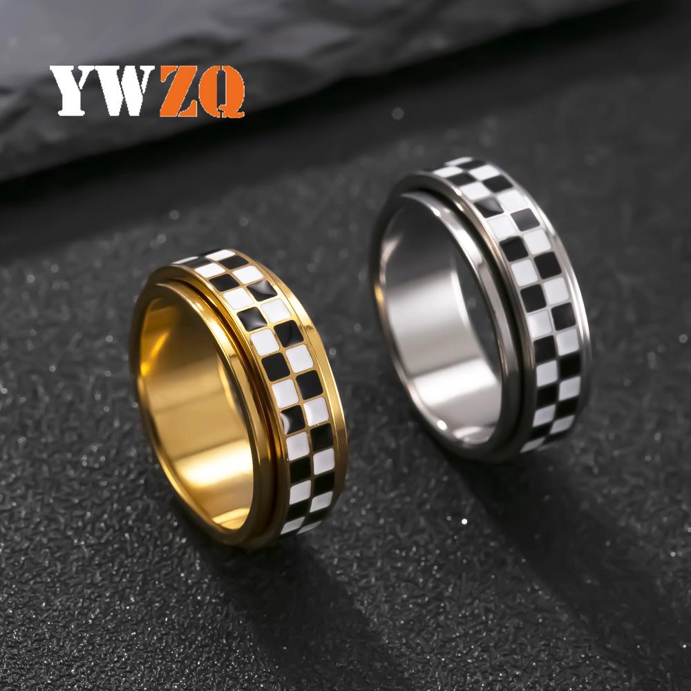 New Men's Black & White Checkered Rotatable Ring in Fashionable Stainless Steel Design
