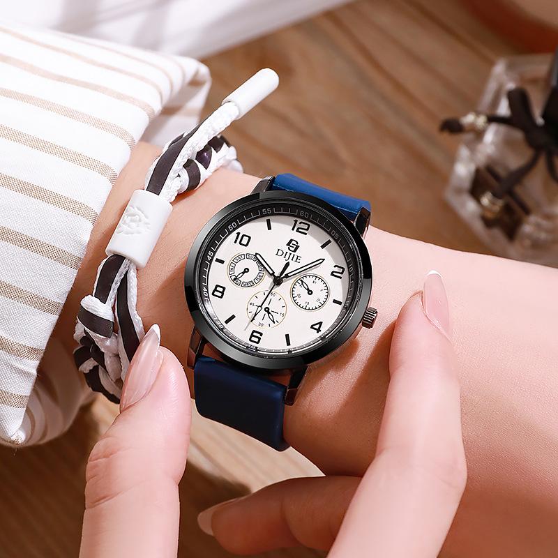 Trendy Personality High-End Sense Watch Men'S And Women'S High School Students Simple Waterproof Cool Cool Watch