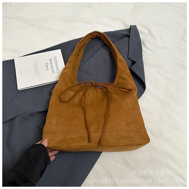 Korean Niche Design Underarm Tote Bag 2025 New Retro Suede Versatile Commuter Large-capacity Shoulder Bag