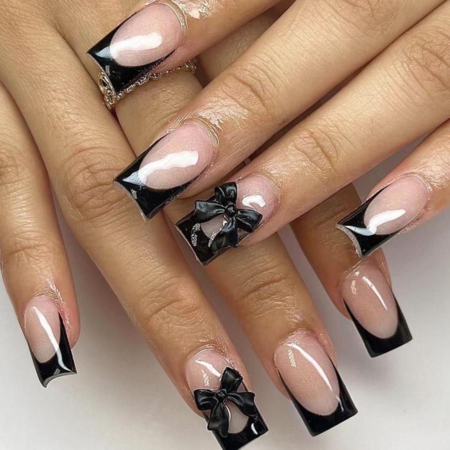 

Elegant Black Bow Glossy French Press-On Nails - 24 Pieces