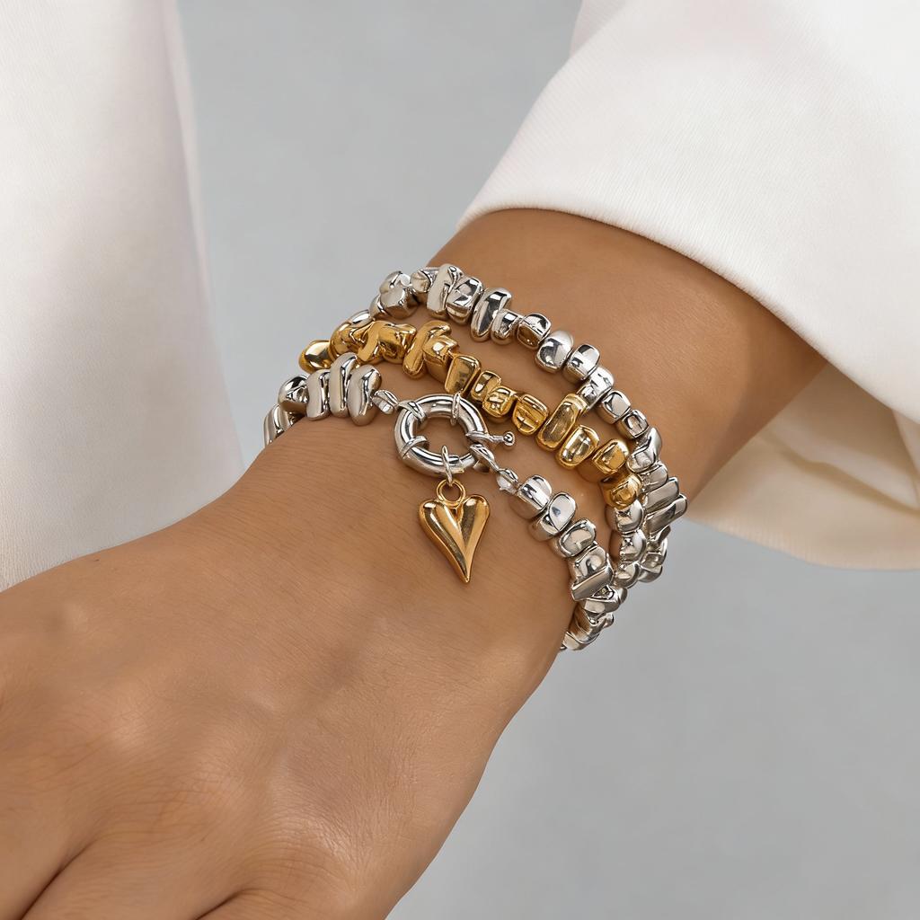 3Pcs/Set Fashion Retro Baroque Bracelet for Women Sweet Heart Pendant Elastic String Irregular CCB Bead Stacked Bracelet Jewelry