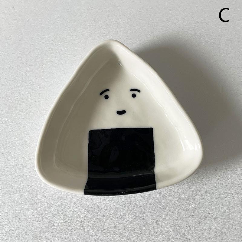 

Милые точки кунжута Керамический диск Треугольный рисовый шарик Ароматизированная тарелка Простота Бытовая креативная кастрюля Форма для макания Уксусный диск