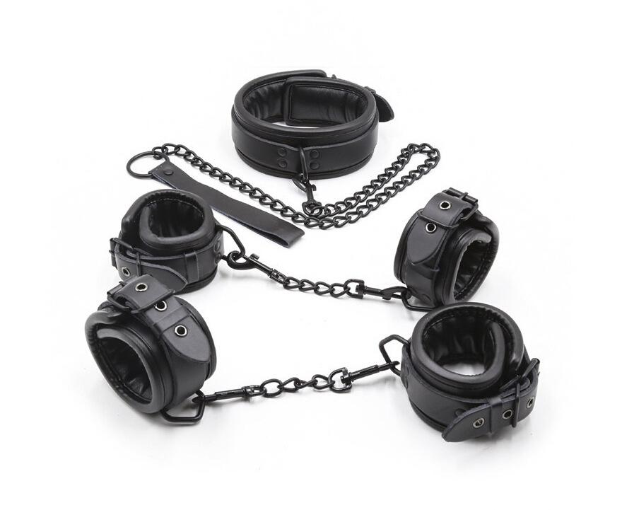 Top quality  bondage set handcuffs and ankle collar fetish slave sex toys bondage man woman sex games for couples.