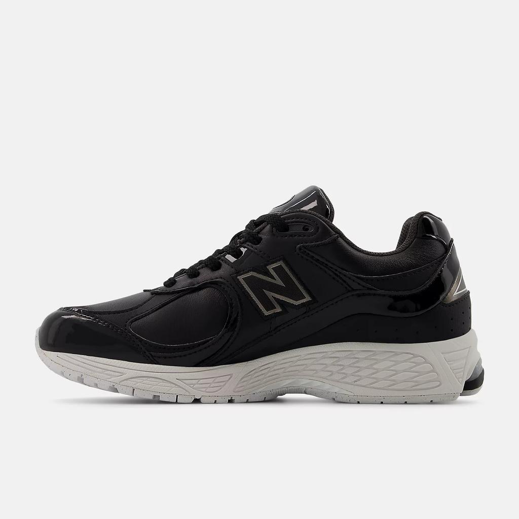 U2002RD New Balance 2002 Leather Pack Balck (Men's)