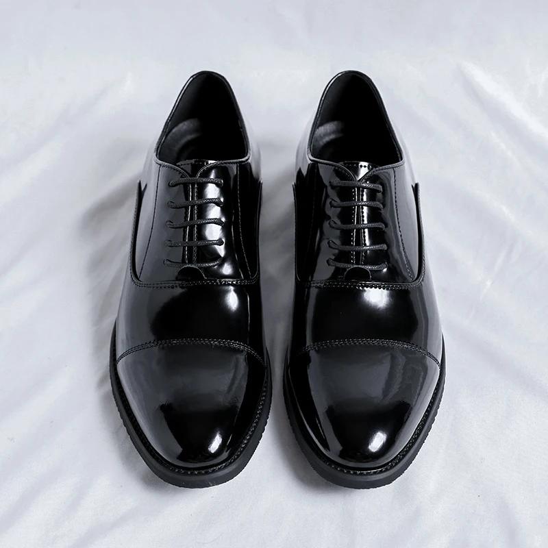 Modische Business-Schuhe aus Leder für Herren, Oxfords zum Schnüren, formelle Schuhe, schwarze Oxfords aus Leder für Herren, elegante Büro-Arbeitsschuhe