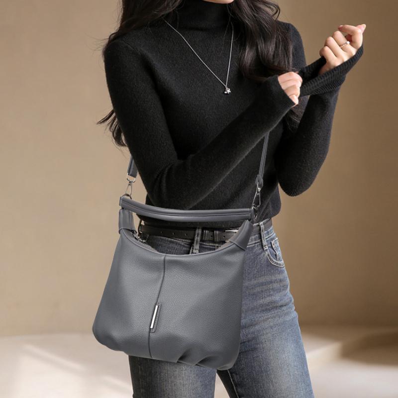 Women PU Leather Hobo Shoulder Bag Adjustable Crossbody Strap Soft Casual Handbag Large Capacity Daily Shopping Work Fashion Ladies Sling Bags