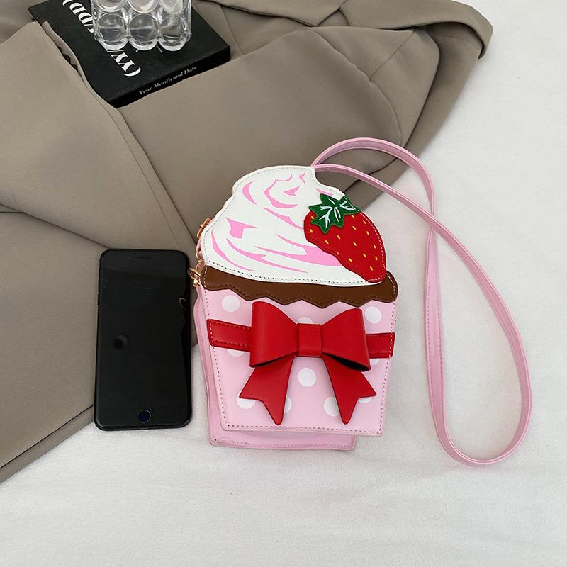 Cute strawberry cake modeling bag 2025 new small fresh literary girl fashion bow versatile small round bag