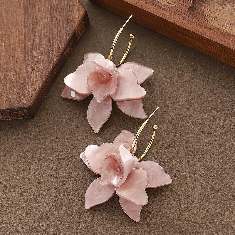 3D Resin Flower Earrings Fashion Exaggerated Pastoral Style Plate Ear Jewelry Unique Design Earrings for Women