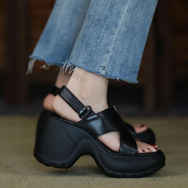 Women Platform Sandals 2025 New Summer Outdoor Comfortable Non Slip Casual Shoes Height Increase Breathable Wedge Shoes