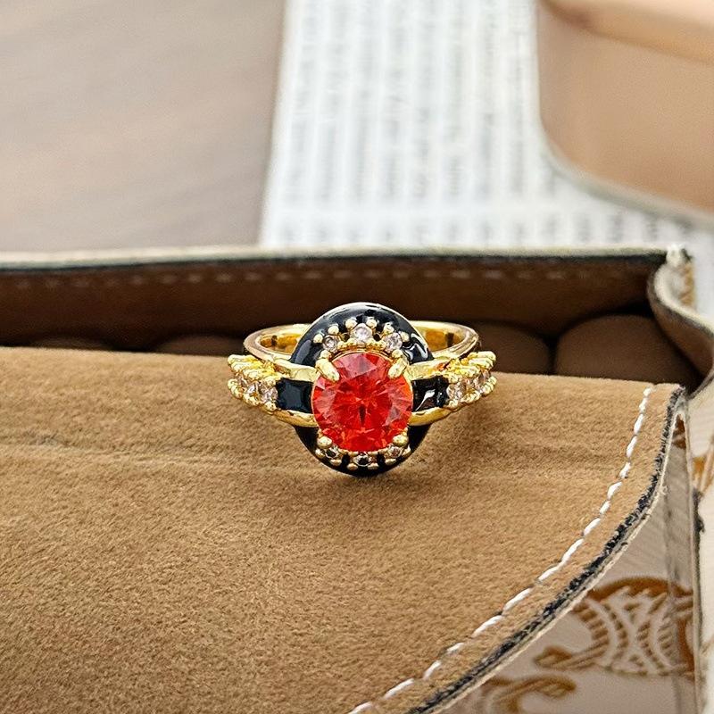 Medieval Vintage Lace Red Zir*****Pen Ring Women'S Niche High-End Light Luxury Index Finger Ring