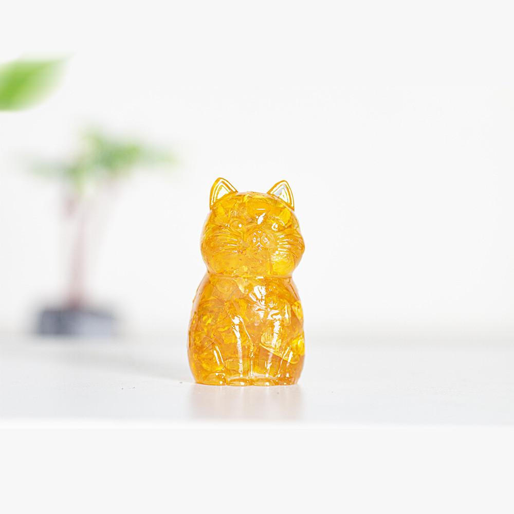 Resin Crystal Cat Figurine With Handmade Resin Art For Home Decor And Gift Giving