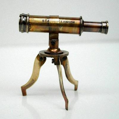 HANDWERK Antikes Messing-Teleskop mit Stativ Antik-Finish Spyglass-Teleskop | Messing