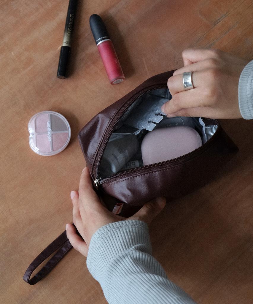Kimhachan Soft Square Pouch - 3 Colors X M Size